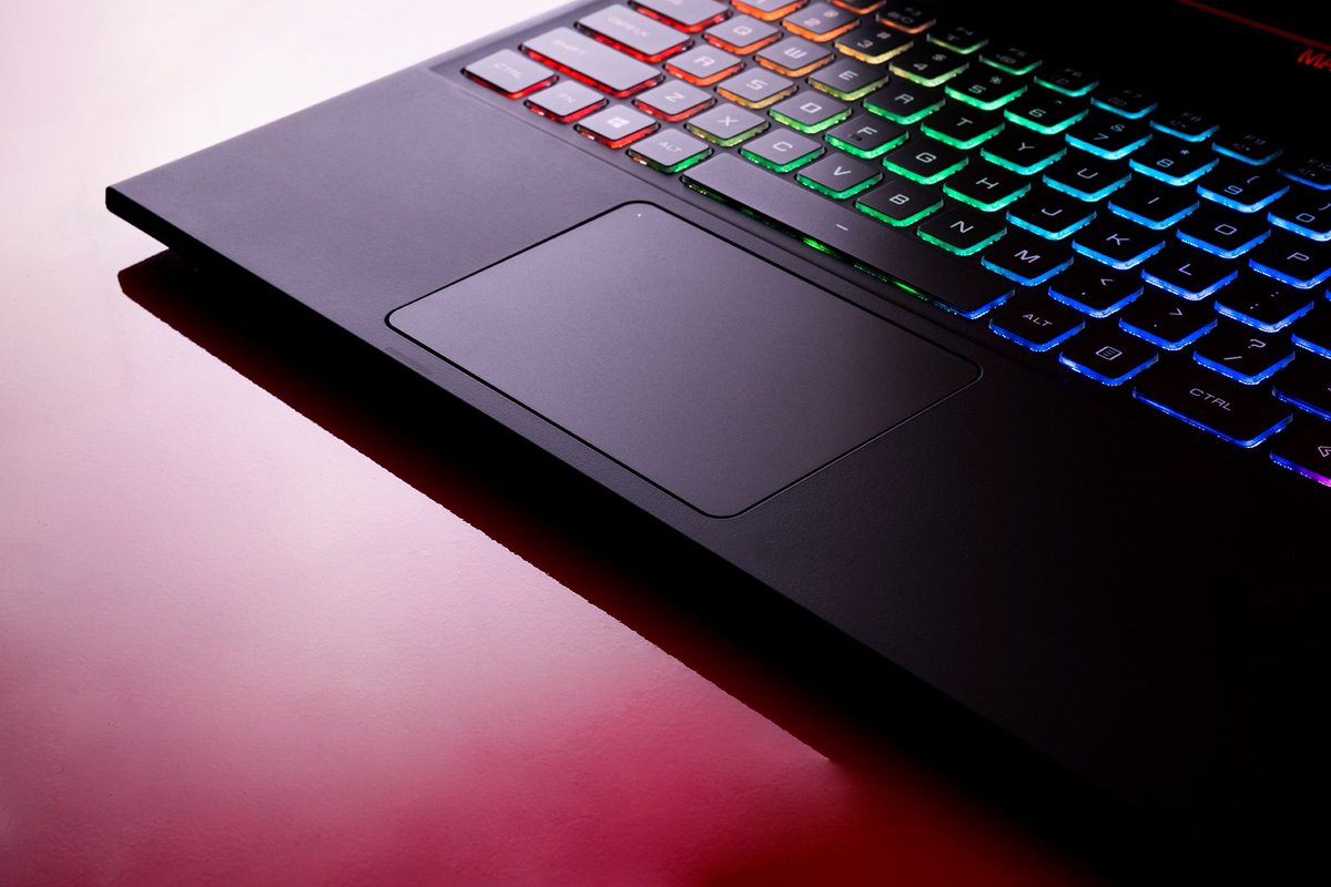 LiftForward's tweet image. Whether you are a #gamer or #content creator, be the next one to obtain a @Maingear device.