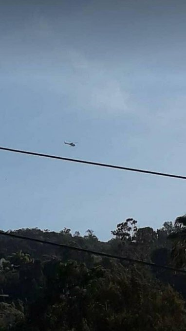 AlfonsocaroVe's tweet photo. 🚨ALERTA🚨
Régimen Dictatorial venezolano apoyado por la Unidad de Fuerzas Especiales Rusas(Spetsnaz Gru) realizan operativo para capturar a los patriotas de la #OperacionGedeon ya han capturado varios VIVOS! #Libertad #Venezuela #Tovar https://t.co/cGhf94Z4TD