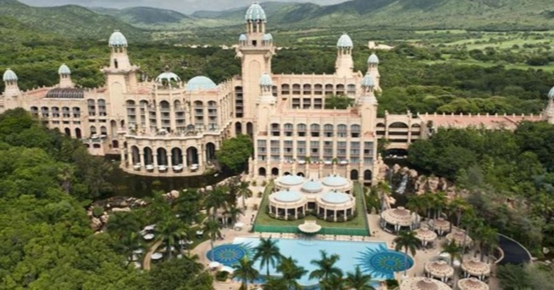 Obis360's tweet photo. Did you guess the venue from the picture #Oquiz360?
The venue is the Sun City Resort in Sun City , South Africa Sun City Resorts
Congratulations if you got the answer correct! @Obis360 #eventsquiz
Join us on Monday for another week of challenges https://t.co/8iLttDui8G