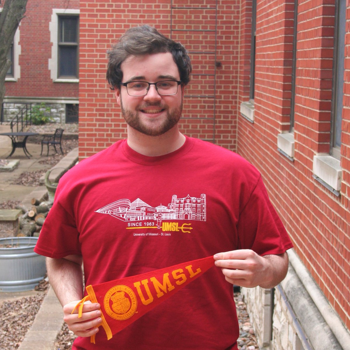 UMSLNewStudents's tweet photo. Meet OL Stephen Jung, Junior Social Work major from St. Louis, MO "Some Favorite STL spots are to explore the Loop, eat at the Millenium Student Center on campus, and attend sporting events for UMSl and STL." #OLSpotlight #FunStuffFriday #TritonsTogether https://t.co/FlyvGQC1U3