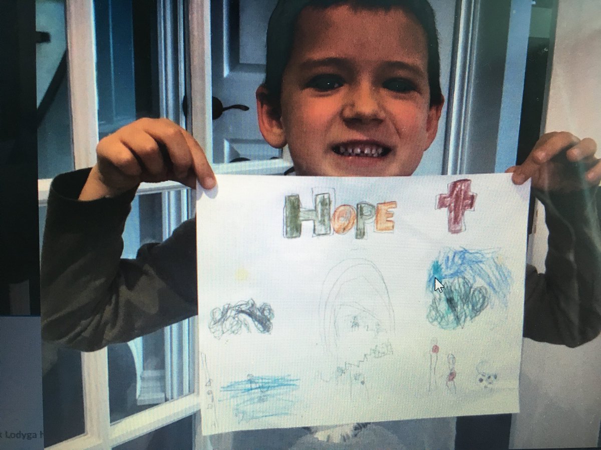 KinderScope's tweet photo. Some more beautiful HOPE messages. @StLukeOakville #CatholicEducationWeek #IgnitingHope @HCDSB https://t.co/dM5XUD0PEX