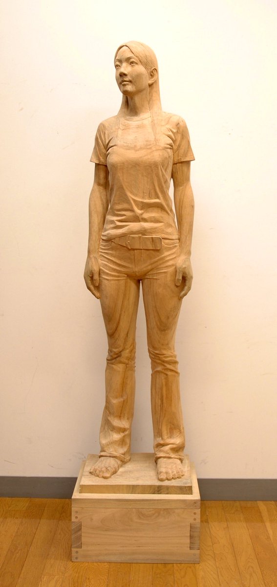 昔は人物も彫ってました。 久々に彫ってみようかな〜 #彫刻 #木彫