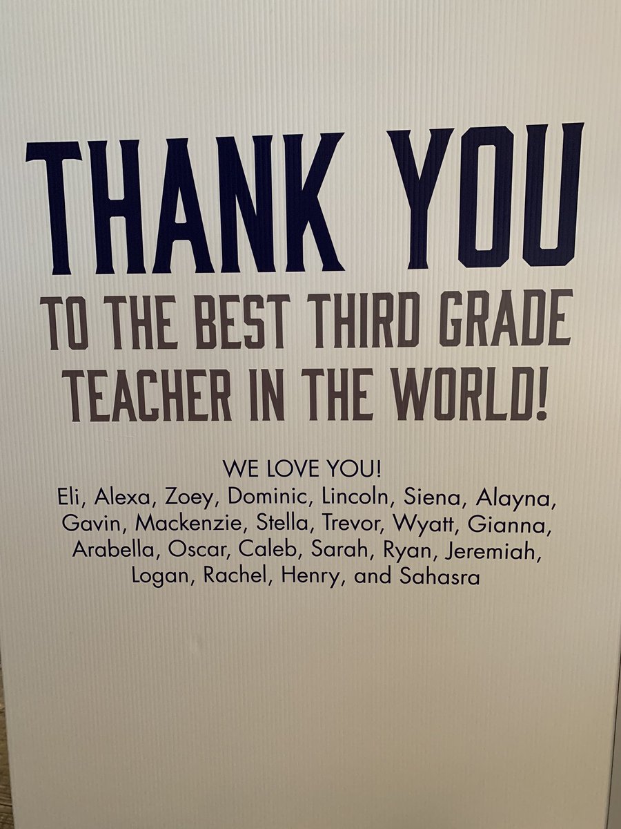 MichelleMolchen's tweet photo. I just got a special delivery!
Thank you C17 Panthers π
I miss all of you SO much! #McDPride https://t.co/W62CHoOVwy