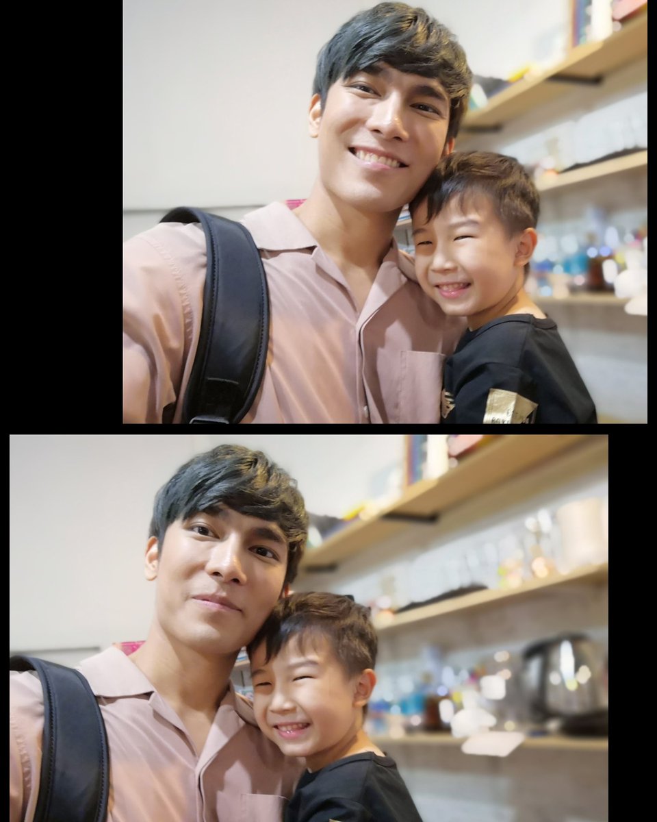 A thread: Once upon a time there was a kid  @RainRatchapon who loved to hug  @MSuppasit in such a cute and adorable way. I love the interactions between them. Let's start with selfies