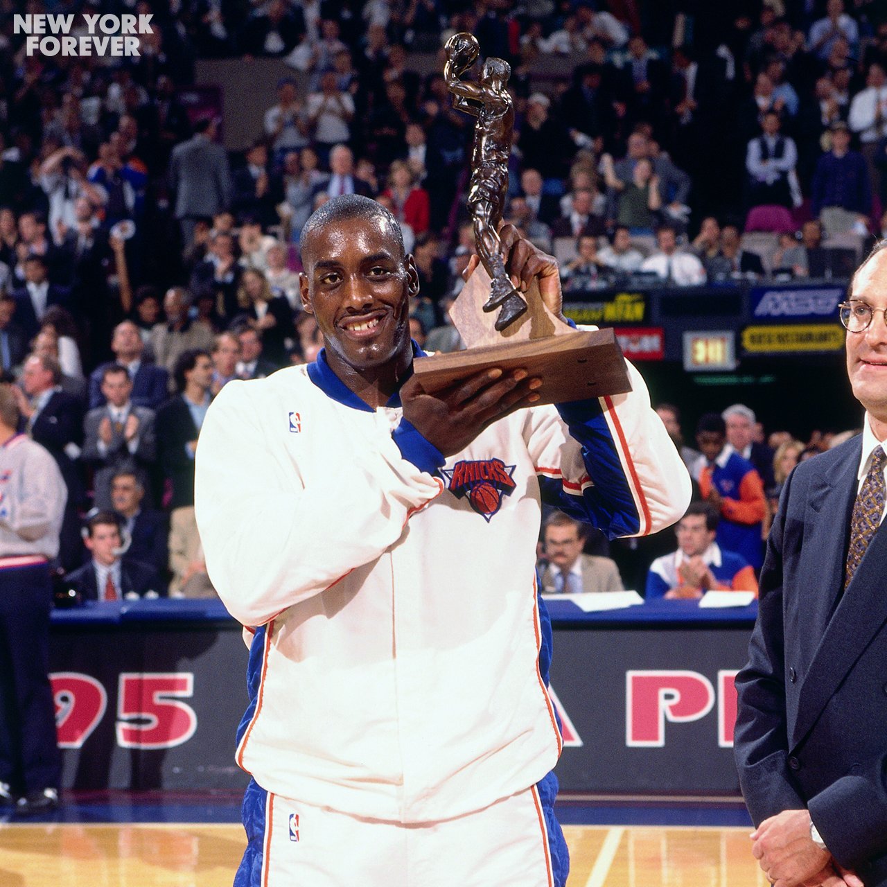 HAPPY BIRTHDAY TO ANTHONY MASON THE LEGEND. 

