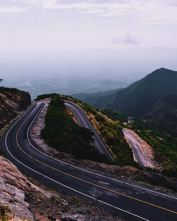 JamboMagazine's tweet photo. Elgeyo Marakwet County. The scenery! ❤️

📷 Alex Kamau https://t.co/euZTxHDlaW