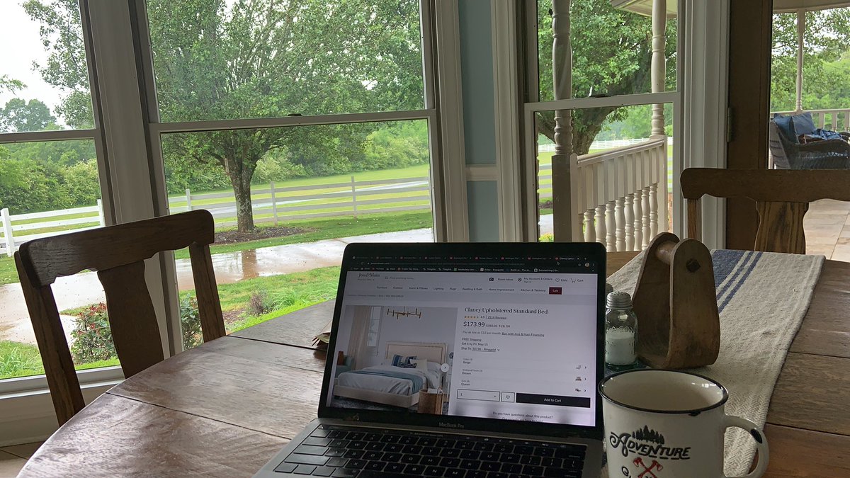 Alexandra Smith tweet media