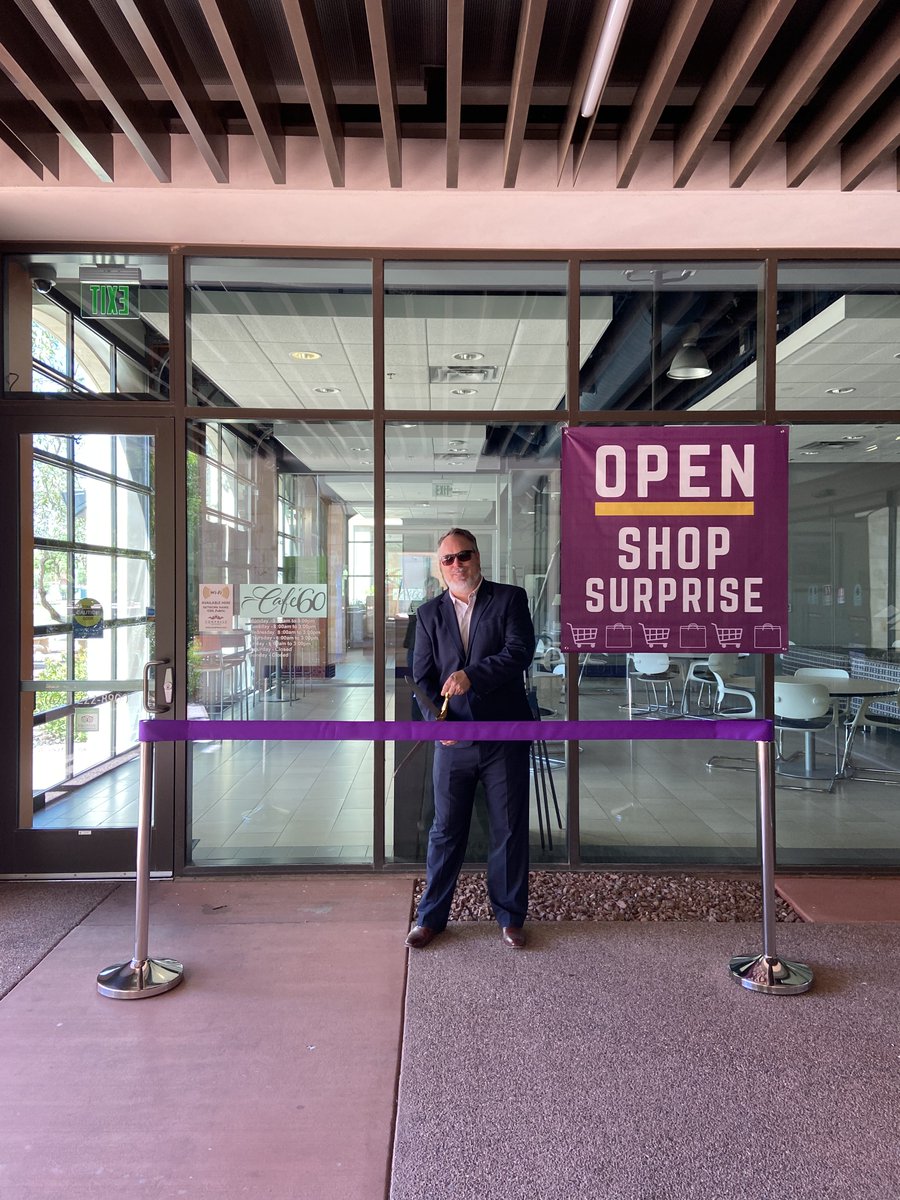 SurpriseEconDev's tweet photo. Day 5 is Regeneration Day! We’re prepped to launch traditional biz services in non-traditional ways. Look for virtual celebrations, tours, and job fairs. We’re hyper-focused on boosting #consumerconfidence and prep for a safe and successful reopening. #EconDevWeek #ResilientAZ https://t.co/9AGNlKmZvU