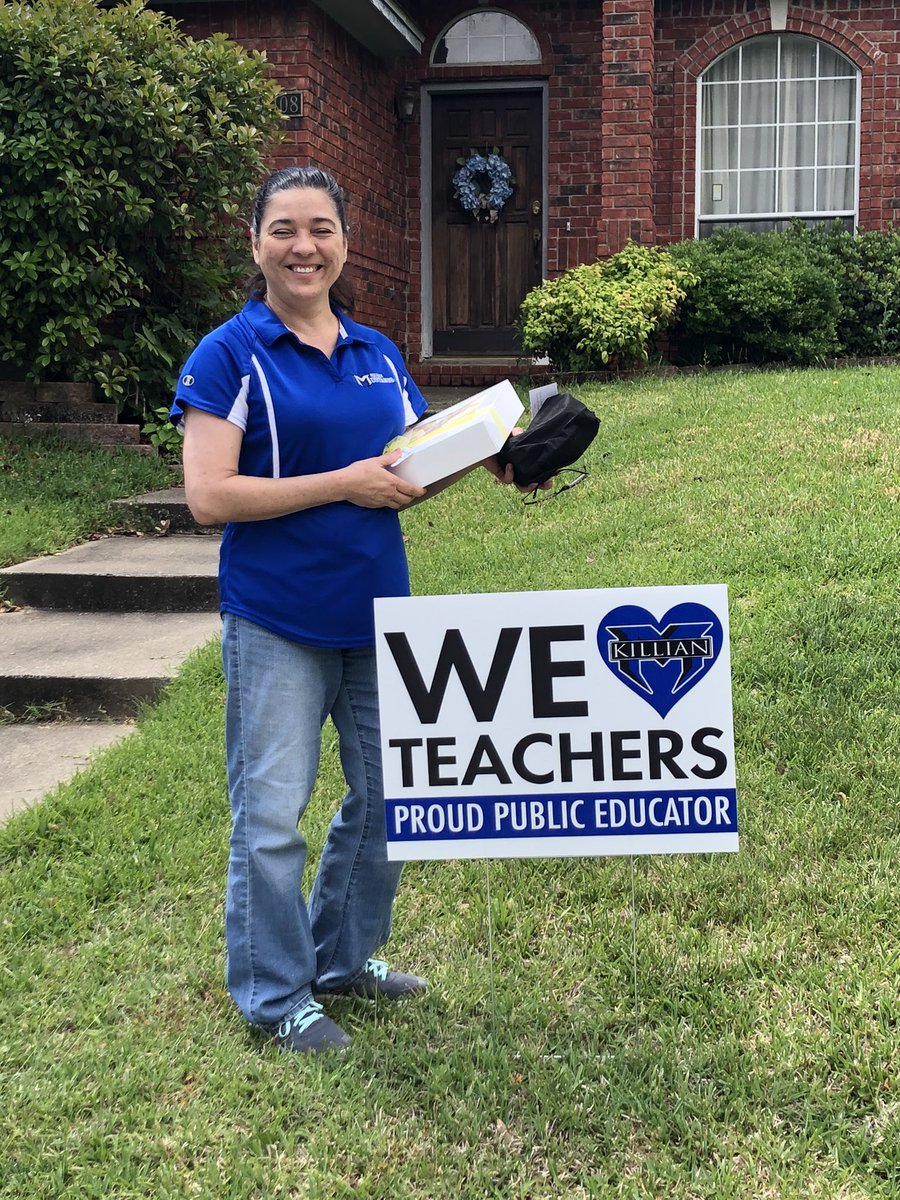 IngallsLisa's tweet photo. @Killian_MS what would we do without Enid Armstrong??!  Love here! https://t.co/2RvDuJQ87P
