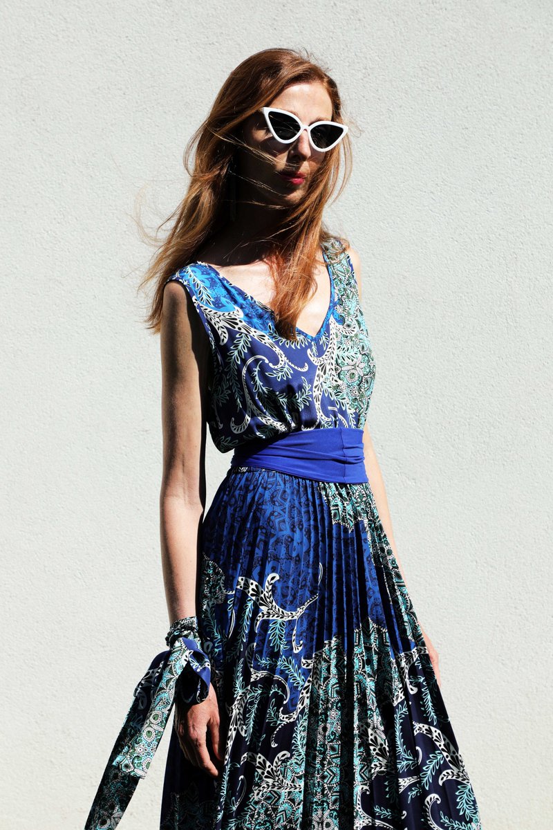 runofstyle's tweet photo. Preferite l'#abitofoulard o quello effetto #bandana? Che la sfida di stile abbia inizio! Per saperne di più https://t.co/xsdaaSl3JP #summerdresses https://t.co/bRxlI4x0jV