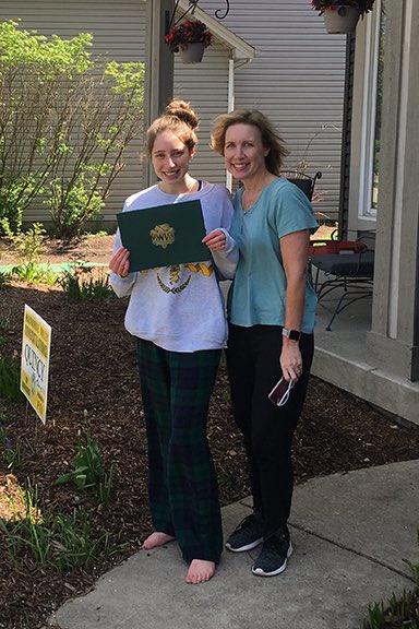 WV_Biz's tweet photo. Congratulations to 4 true leaders in the WV Business Dept on being named Green &amp; Gold Award recipients for 2020:
Rosie Schroeder
Quincy Stotlar
Vincent Rullo
Aayush Deshpande

Best of luck in what we are sure will be very bright futures! @WVTV @WVHSStipp @WaubonsieValley https://t.co/u4UNiYfgeA