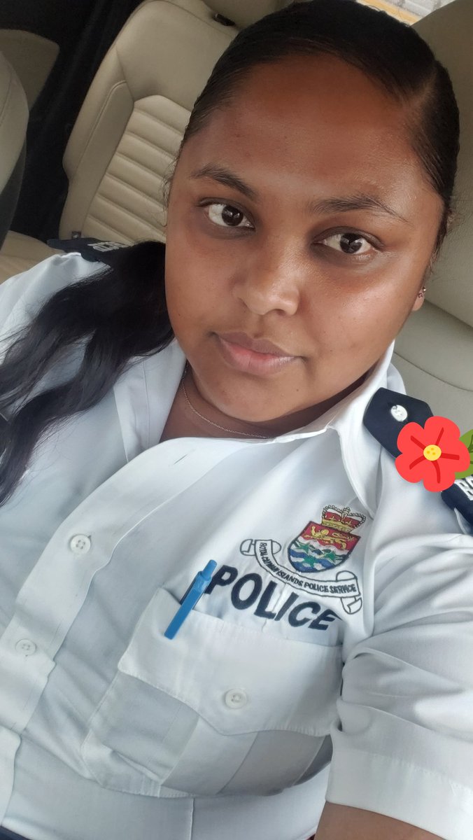 #frontlinefridays S/O to all the police staff, CIFS Staff, Hospital Staff, CBC Staff and all other frontliners!!! #HeroesOfCovid19