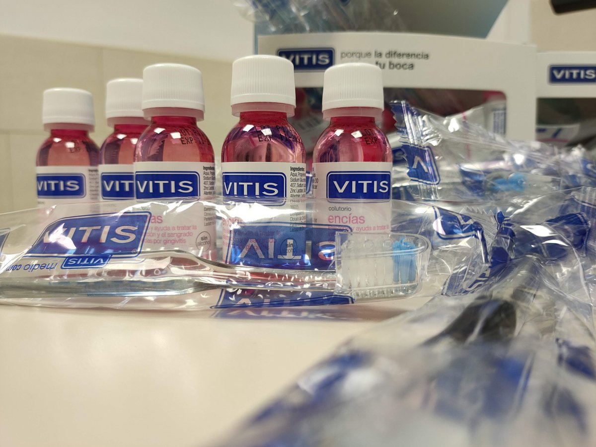 XBayona's tweet image. Moltes gràcies @dentaid_esp @vitis_es_salud @cati_cs_dd
#dentaid #protegetuboca #vitisessalud

Per la vostra donació als professionals de #EAPGornal #EAPBellvitge @icscat