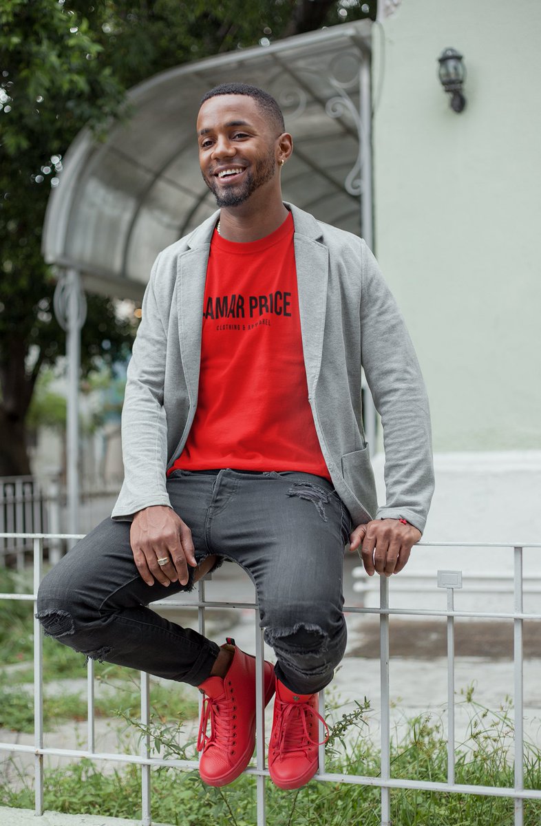 lamarpricecanda's tweet photo. Weekend Vibes #lamarprice
#dressitupordown #tshirt #tshirtslovers #streetwear #streetstyle #streetfashion #fashionstreetstyle #urbanfashion #urbanwear #urbanstyle #fashionblogger #publicfigure #artist #fashionstreetwear #fashionstreet #trendyoutfits #weoutsidebutinside https://t.co/EpppIDdeFX
