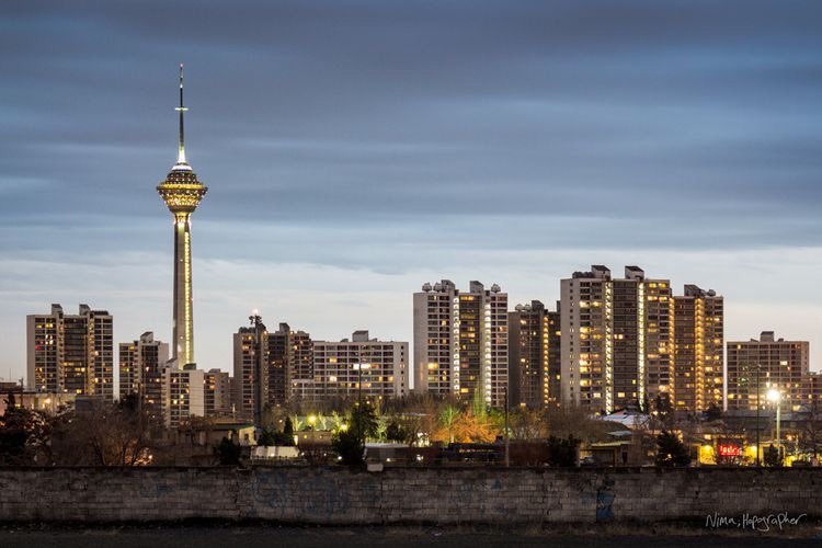 TurquoiseDomes's tweet photo. 🌃
The beautiful city of Tehran; the capital of Iran.
Photo: Nima Hopgrapher
#tourism #trip #travel #tour #modern #modernlife #moderncity #moderntehran #tehran #tehrancity https://t.co/zDeFe34sIt