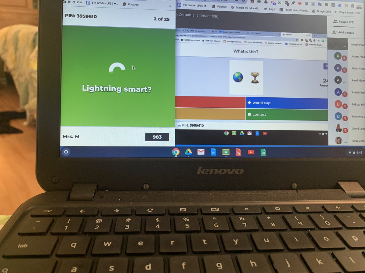 MrsMalewicz's tweet photo. Playing Kahoot with our 6th graders today! It was great seeing their faces. @MsZemaitis @mrsdelvalle25 https://t.co/l2rRyIU0ba
