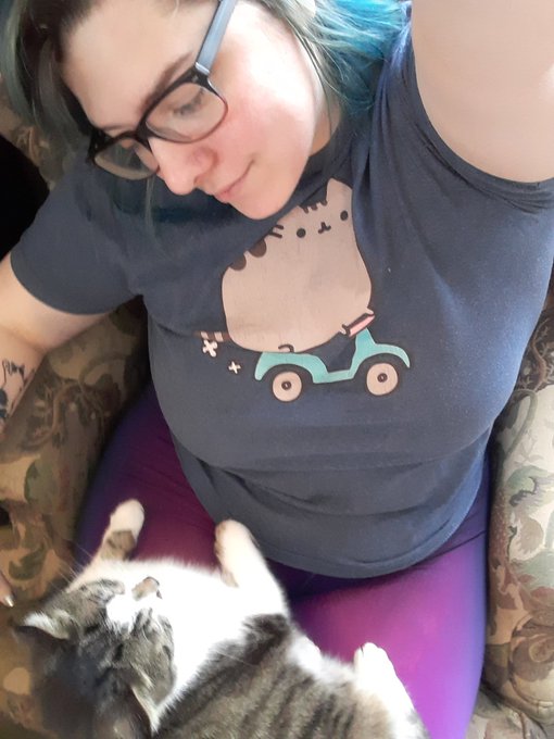 Big boi lovin &hearts;️ https://t.co/FHgAs5F0Me