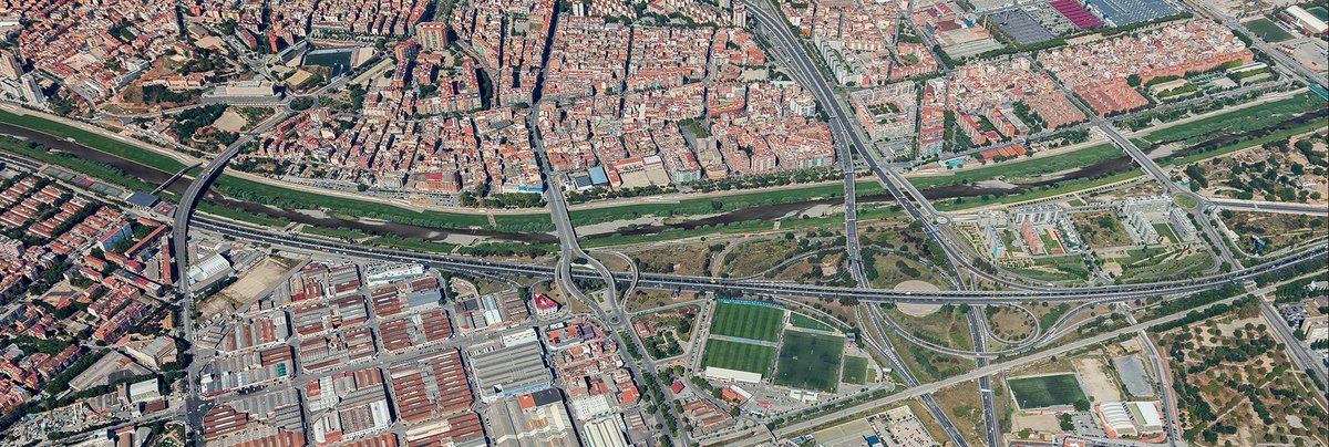 AMB_MetroGlobal's tweet photo. 📢The @RiConnectURBACT project led by the #AMB moves to the 2nd phase! 👏

Over the next 2 years we will work with the 7 partner European metropolises to rethink the future of metropolitan mobility infrastructures

#RethinkingInfrastructures #BetterCities #UrbanIntegration https://t.co/gfK9olF7aa
