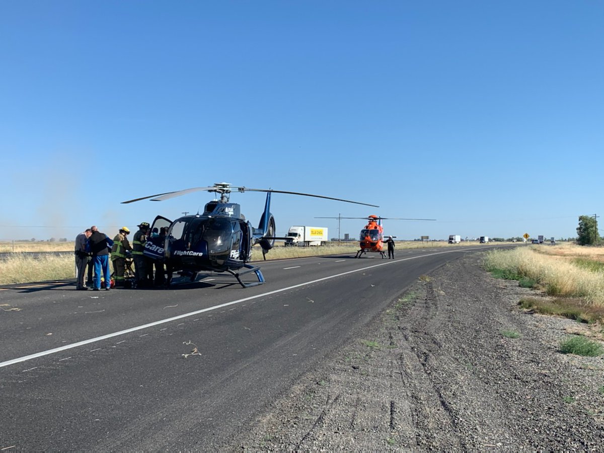 GlennCountyOES's tweet photo. Multiagency response to the traffic accident on I-5 near County Rd 68 #GlennCounty
#Glenncountysheriff #WillowsFire #Westsideambulance #CHP #Calstar #Reach https://t.co/tca6AJRbOT