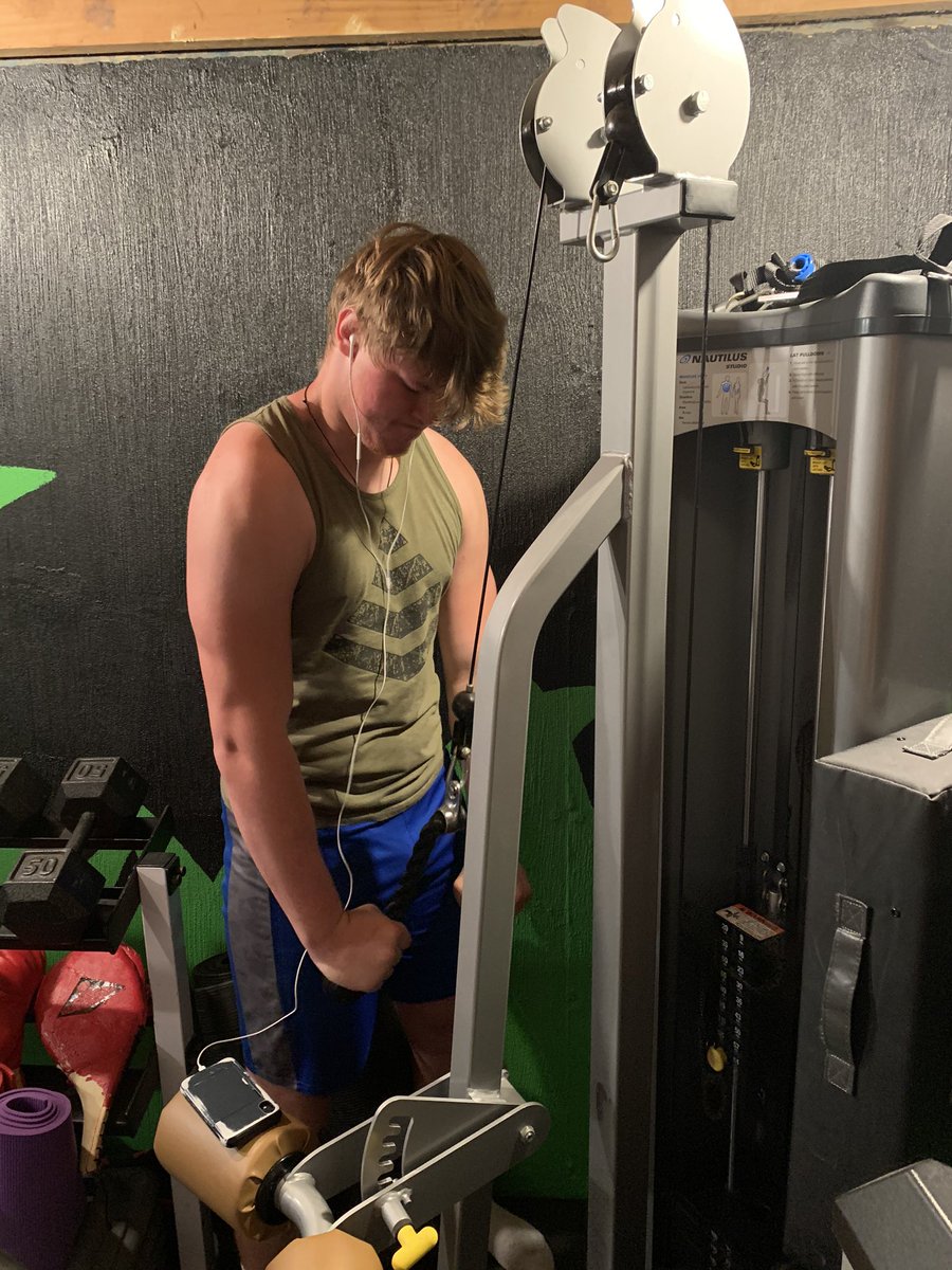 PabstNate's tweet photo. “Strength does not come from winning. Your struggles develop your strengths.” (Arnold Schwarzenegger)
#KeepCrusading @MoellerFootball @MoellerStrength https://t.co/8jF9UMF7TY