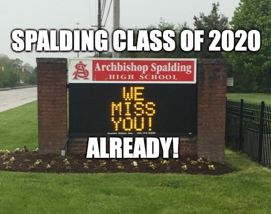 SpaldingCavClub's tweet photo. Class of 2020, congrats on finishing your last day of classes! You’re an amazingly talented group of young men and women! BTW: During the Senior Salute one of Mr. Schmitt's recommendations was to read the book “The Last Lecture” check it out, it is a great book! #Cav4Life #GoCavs https://t.co/td9qMo2LX0