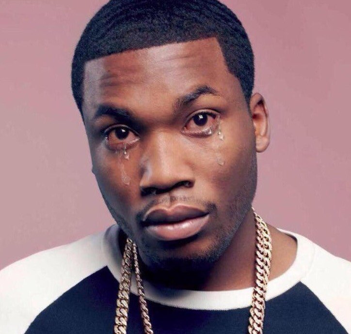 UnsatiatedBlood's tweet photo. Nobody:

#6ix9ine: *Breathes*

Meek Mill the entire fucking day: https://t.co/Vpb3L7e4ym