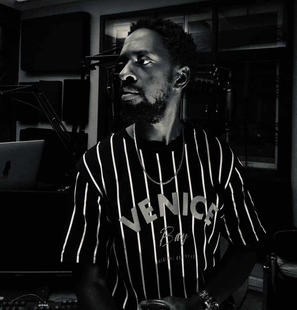 Mashup king is only and only <a href="/97fmRadiocity/">97FM Radiocity</a> #LW97FM. Don't touch the tuner.