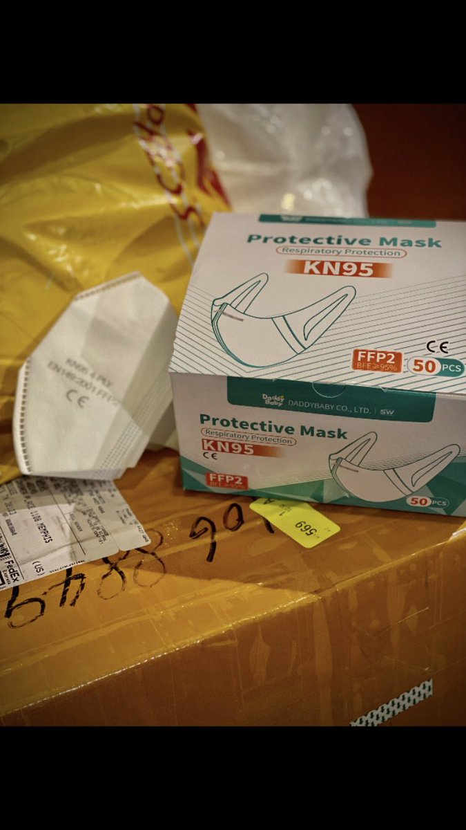 SiobhanRileyTV's tweet photo. Only on @FOX13Memphis , former #NBA player @SonnyWeems13 who now plays for the Chinese Basketball Association donates 7,000 masks to the city of West Memphis. You can catch that story at 5:45 pm. https://t.co/utPSv7hMpz