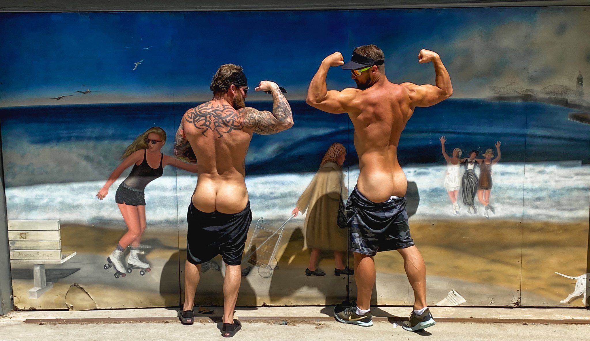 Joshua Hopkins on Twitter: "Do we even squat? 