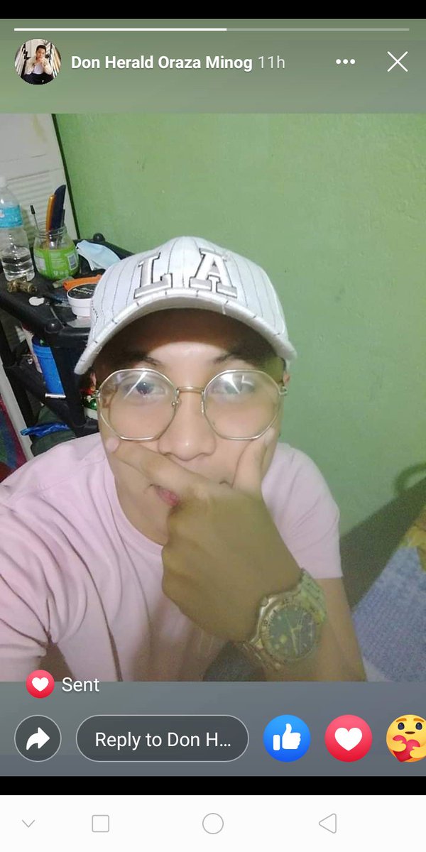 jesoraza's tweet photo. Flex kolang un pinsan ko na kamukha ni @DJLOONYO2 https://t.co/WvZQaTfdZV