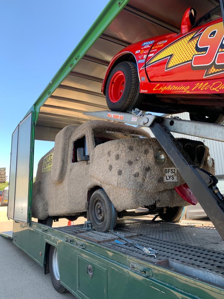 ClassicCarMeet's tweet photo. EM Rogers this week have been transporting and storing some legends of films - contact 01604755511 for storage rates and Local, national and international transport quotes! https://t.co/PGbtBuzBQ8