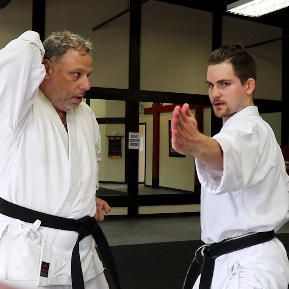 KarateMKA's tweet photo. ⛩️ The details always matter. 🤔
-
Your techniques are a symbol of a concept.
-
Not always the application you think they are. 😮⛩️⠀⠀⠀⠀
#shotokan #karate https://t.co/XpmksUJPtA