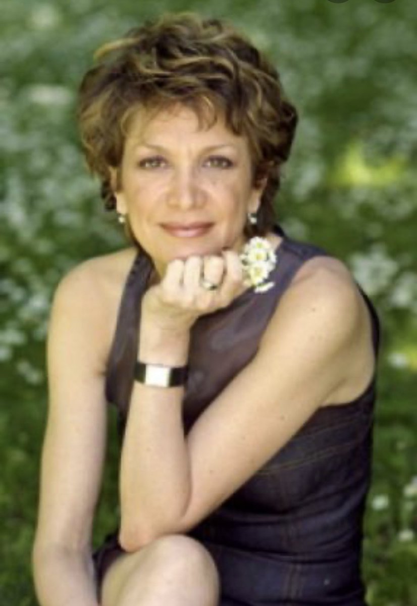JL_Reichmann's tweet photo. Je viens d’avoir Catherine Laborde au téléphone pour son anniversaire, elle vous embrasse Tous ‼️💕🙏😍 https://t.co/FjUKLkmT7u