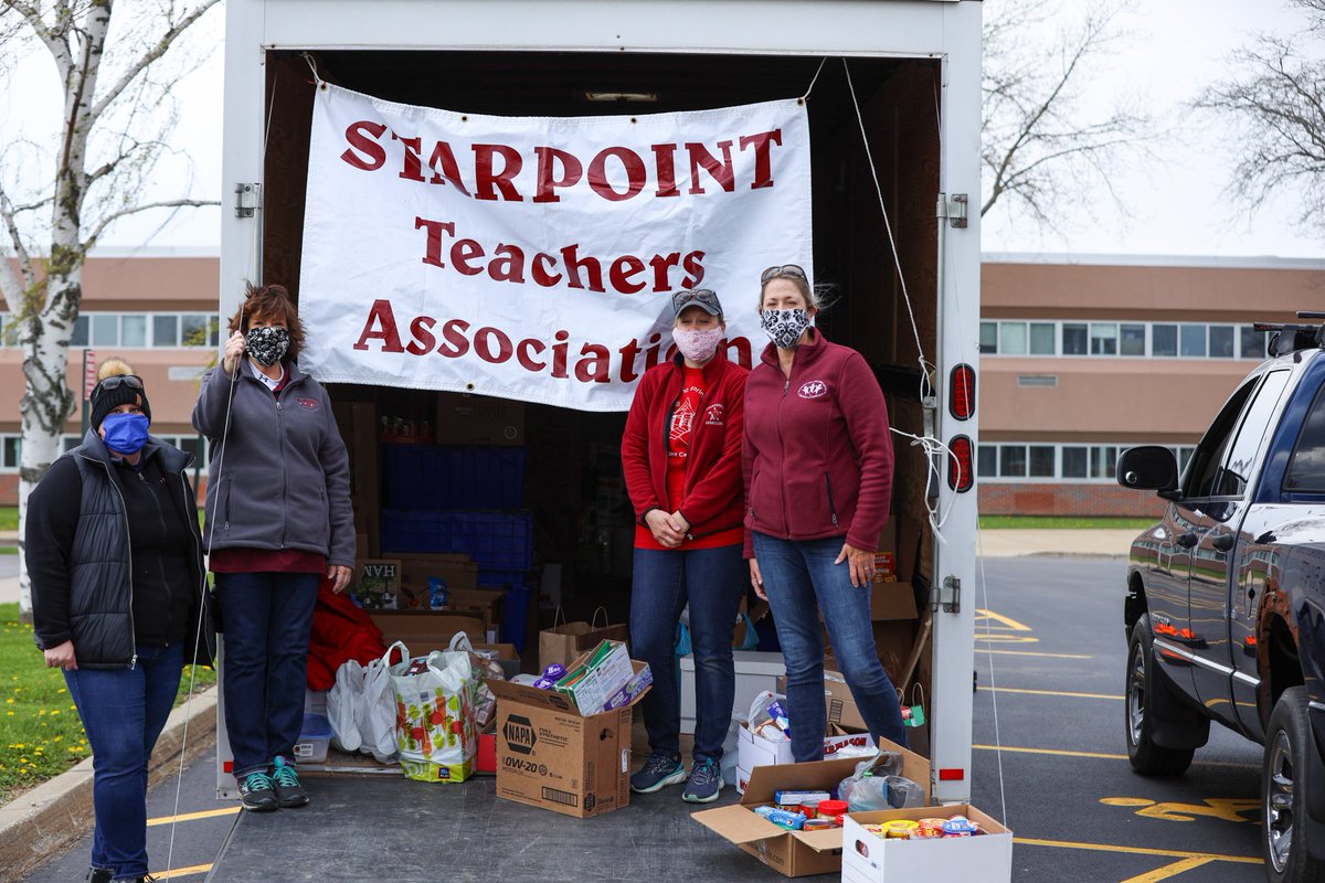 STA_Union's tweet photo. The Starpoint Teachers Community Outreach Fund continues to try and make a positive impact. To date over $4000 donated, hundreds of volunteer hours, and recently a food drive to benefit those in need. @nysut #unionproud https://t.co/v3N6CjUhqe