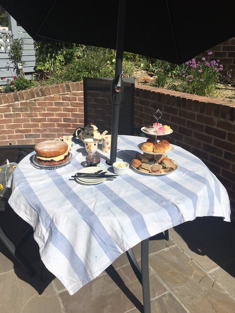 VE Day afternoon tea 😀