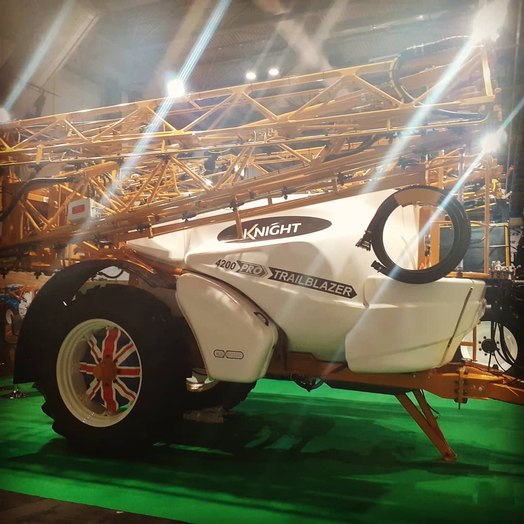 Knight Sprayers tweet media