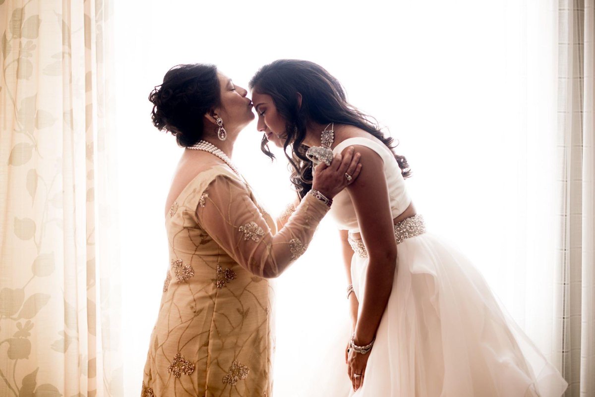 EventricsW's tweet image. "All that I am or hope to be, I owe to my angel mother."💞 As we head into #MothersDay this weekend, the  Eventrics team would like to wish every mother out there a beautiful weekend full of family and friends. 
📸: @PeterNguyenPro