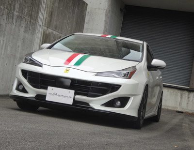 motor16's tweet photo. Si no te convence la imagen de tu @Toyota_Esp Prius, #Albermo hace parecerse a un @Ferrari: https://t.co/Pdm1lRBzGs https://t.co/X69ivzvvjz