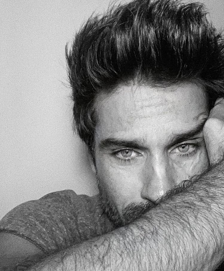 dombontea's tweet image. Me aburro. ¿Alguien me da tema de conversación?

#freerol #sexrol