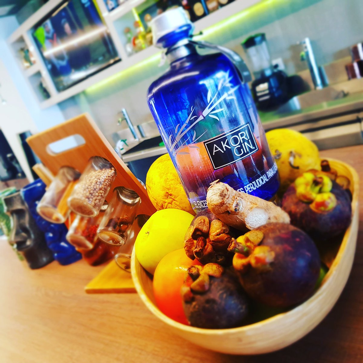 Premiumbar_mixology (@premiumbarb) on Twitter photo 