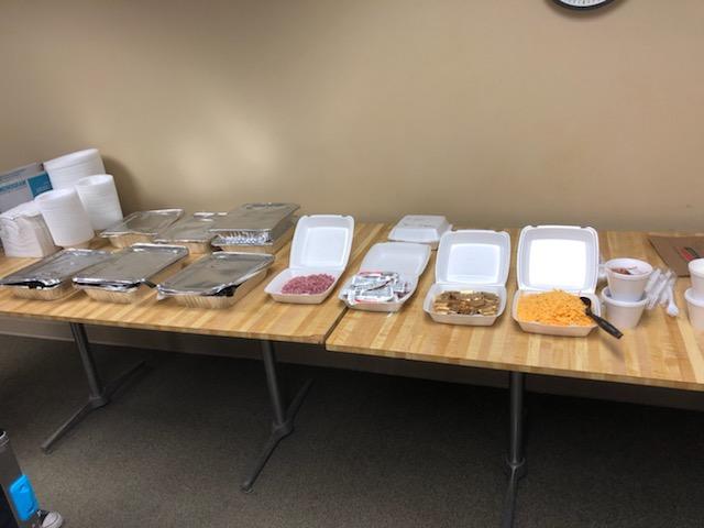 PrairieStJohns's tweet photo. Celebrating our nursing staff with a baked potato bar!  #ThankYouNurses #NursingWeek2020 #YearoftheNurse #ThisIsUHS https://t.co/FavNonAPHt