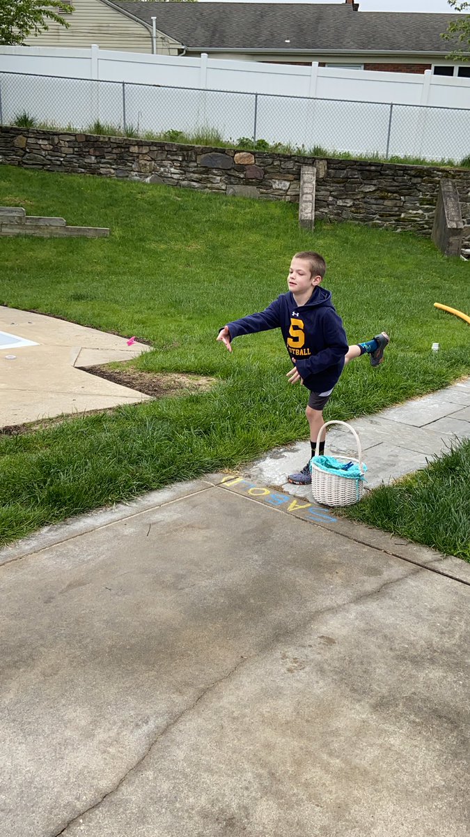 trefzrogo's tweet photo. Rain didn’t ruin our #VirtualFieldDay !! 💙💛 #SaboldStrong @PeteBrigg @SpringfieldSD https://t.co/Frlamf3Y3U