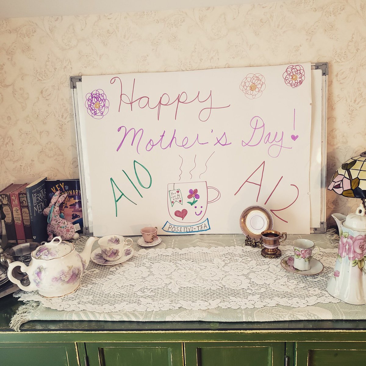 MrsMillerin207's tweet photo. Happy Motherβs Day to the Mothers and Families of A10 & A12πβοΈWe held our annual Tea, but this year it was virtual. We shared toasts, cheers, poems, songs, special facts and smiles. This brought such warmth to us on this cold day. The pics donβt do it justice! #WeareHudson π https://t.co/g1TzepsTPD