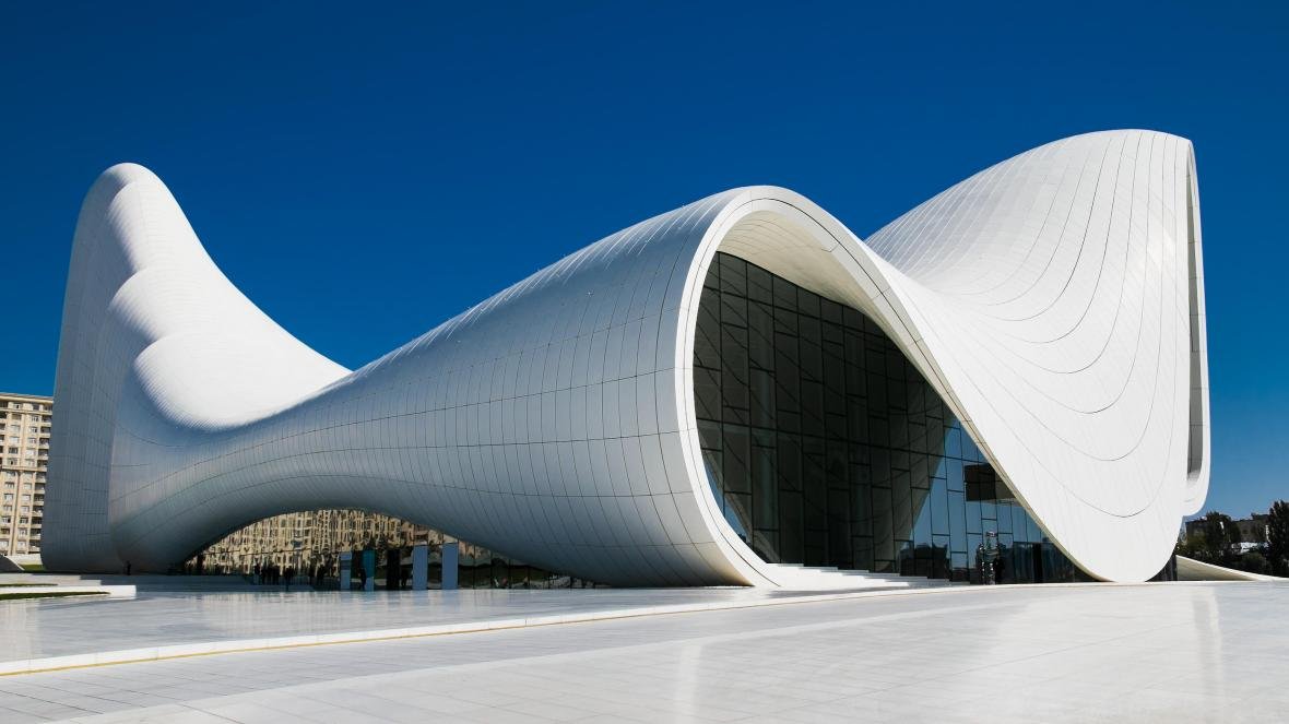 berkun's tweet photo. This film reminds me of the Neutron bomb effect in most architecture photos: there are rarely any people in them.
It's almost like they weren't designed to be used at all and are part of a museum display.
#chairtimes #design #architecture #designmtw https://t.co/FN1ar0uJPl