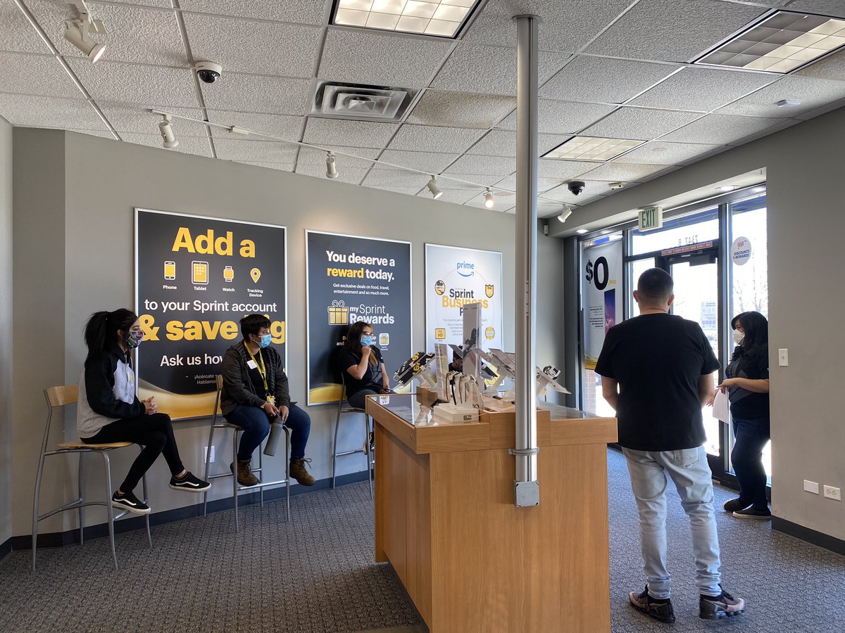 ValerieJayyne's tweet photo. Great visit at our #Verity Westminster store! I walked into Cindy taking charge to roll out the new procedures then we did a few rounds of non negotiable trivia! https://t.co/BShciCergq