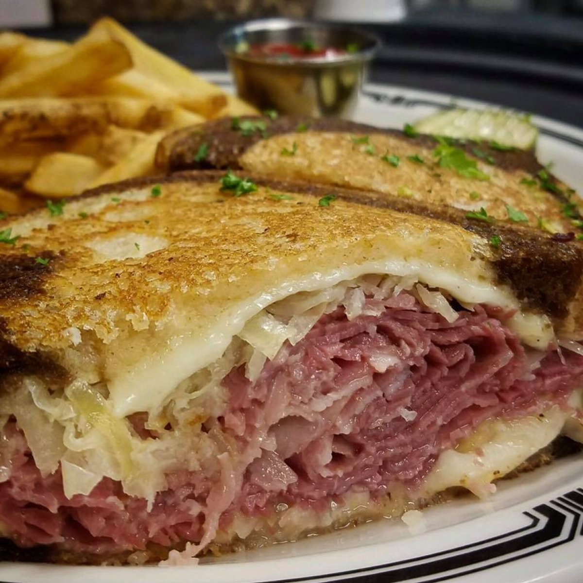 RudysRedeye's tweet photo. What's the first meal you're eating the next time you dine here? https://t.co/G7ptHgkyzO