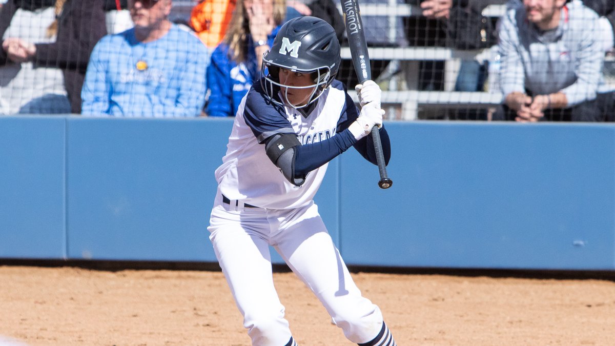 MinesSoftball's tweet photo. Congratulations Mines Softball Class of 2020! @kelseybuechler (Environmental Engineering) and @claraclara_L (Computer Science) earned their bachelor's degrees, and @karajones_02 completed a master's in Quantitative Biosciences &amp; Engineering! https://t.co/IdnUN1om4k