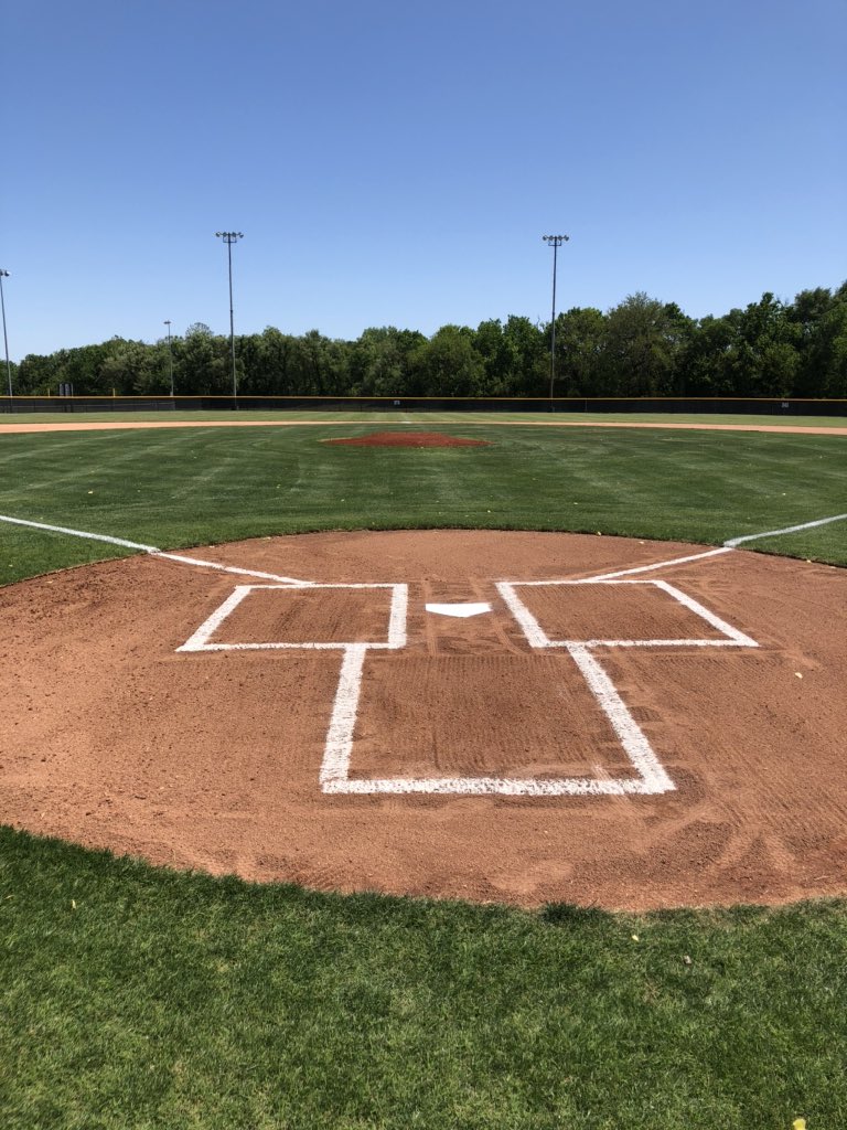 coach_bucher's tweet photo. If we are going to turn the lights on for the 2020 grads, you have to have lines! #achs2020 #alwaysgameready https://t.co/tMtvlAd2Qh