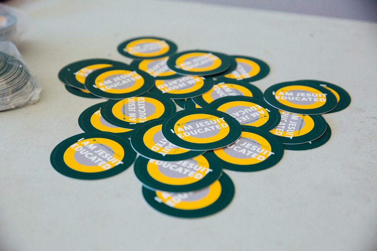 Shipping out today: Full academic regalia, complete with gowns, caps, tassels, school and college hoods, and honor stoles for USF’s spring graduates. 

Thirty volunteers from across the university packed nearly 2,300 customized boxes yesterday for each graduating student. #USFCA
