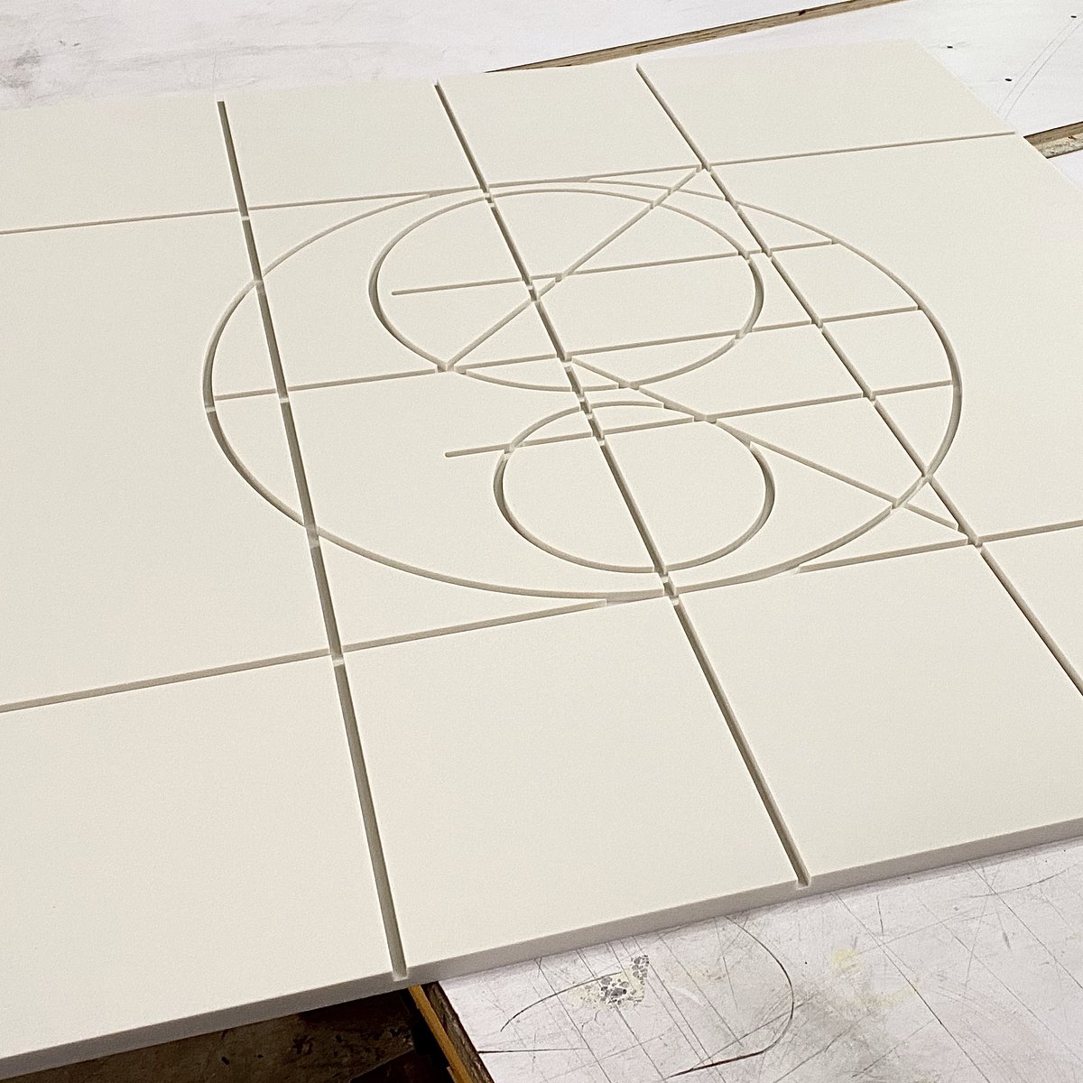 pointconcepts's tweet photo. Signs in production. Almost looks like crop circles. #wilsonart #stainlesssteel #shopbot #Routed #Signagedesign #cropcircles https://t.co/lHlRgl5Btq